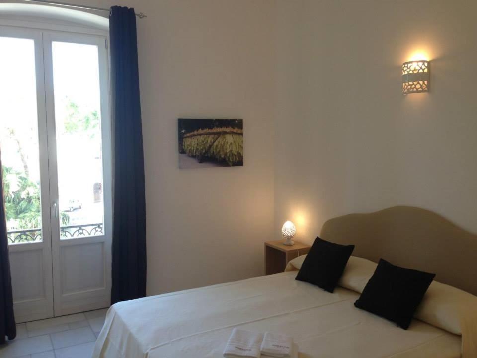 Tobacco Suite Mesagne Exterior foto